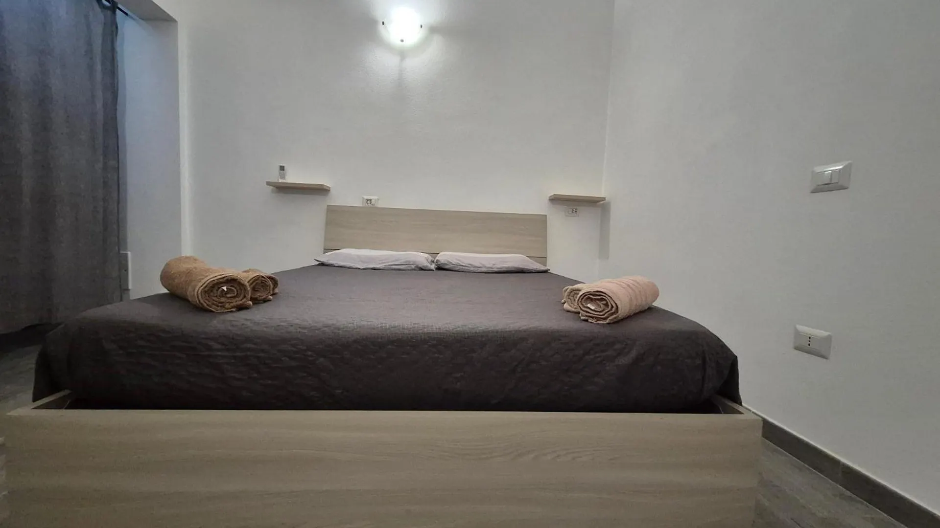 Casa Vacanza Monoboito Quartu SantʼElena 0*,